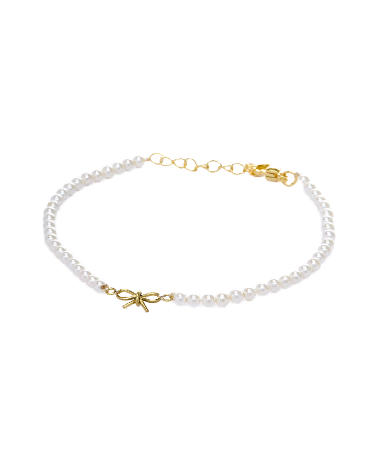 Coquette Bracelet Pearls w/Gold Bow