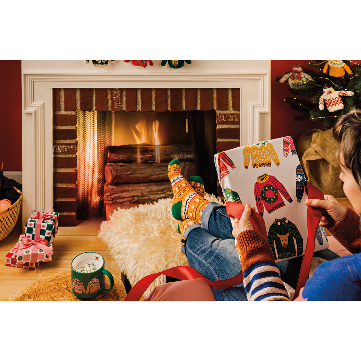 F18 - Sweater Party Felt Christmas Tree Ornaments