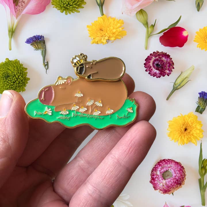 @34 Capybarbaras Enamel Pin