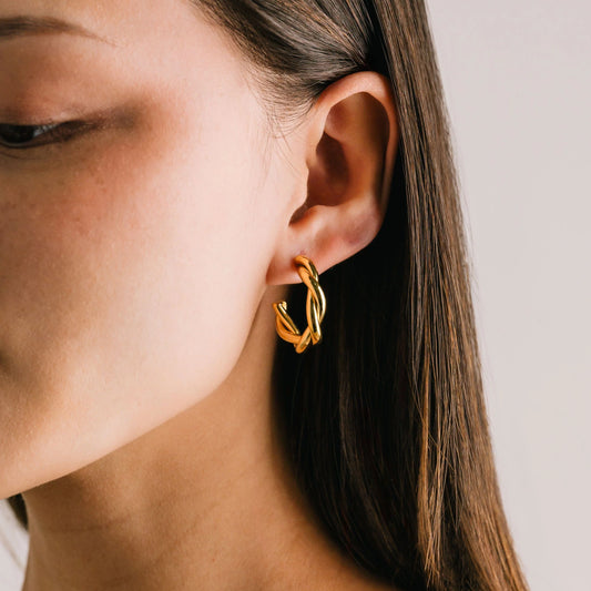Gigi Earrings Gold