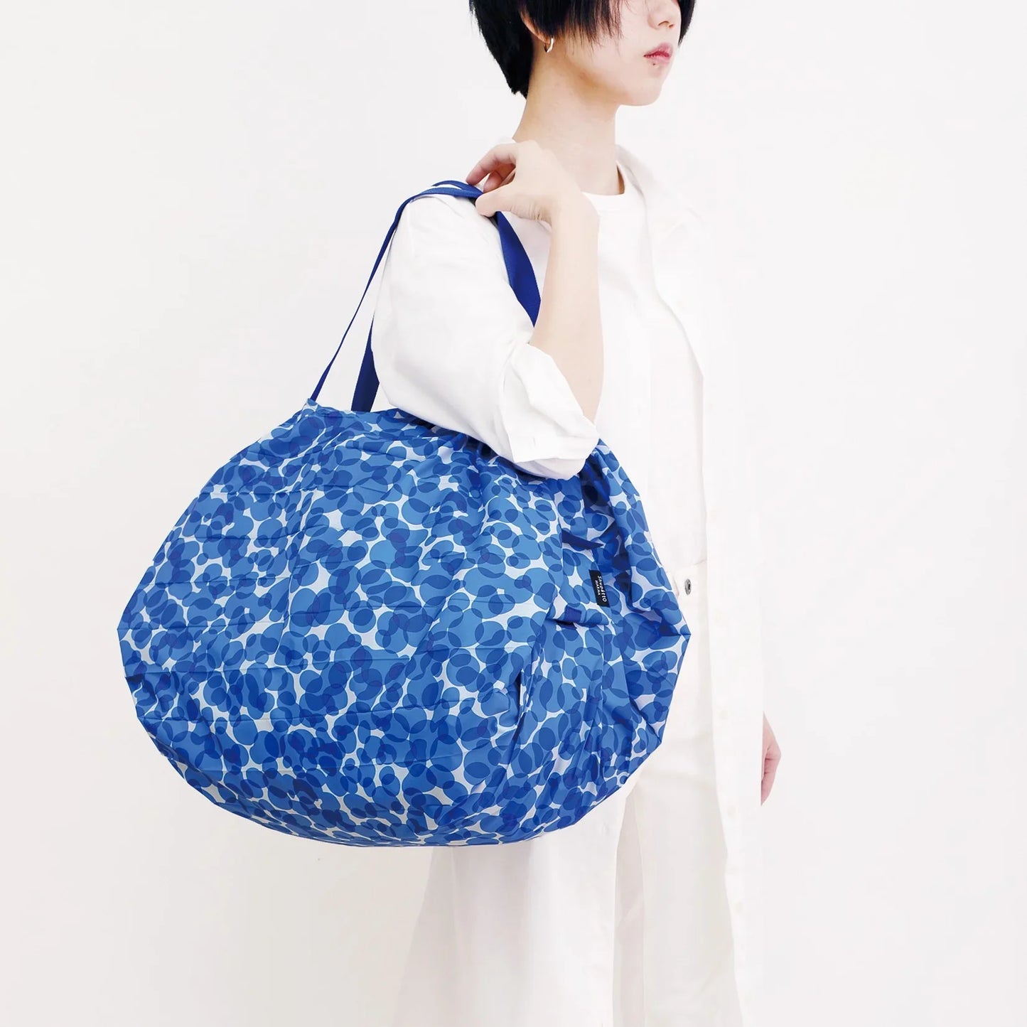 Shupatto Compact Reusable Bag Large Umi Ocean